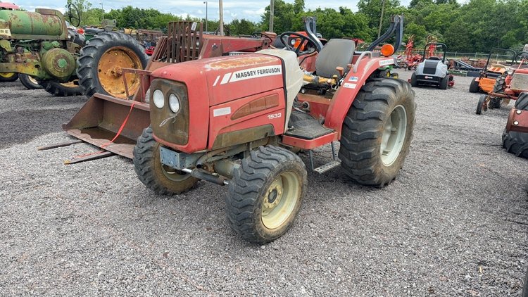 Image for MASSEY FERGUSON 1533 TRACTOR