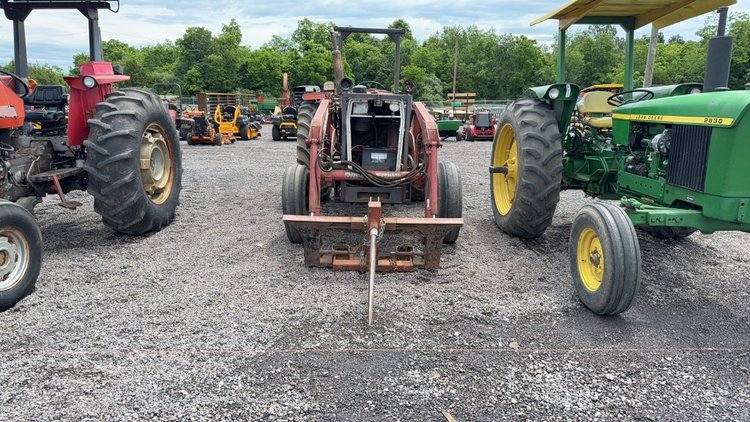 Image for MASSEY FERGUSON 261 TRACTOR