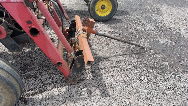 Image for MASSEY FERGUSON 261 TRACTOR
