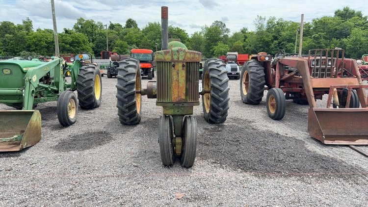 Image for JOHN DEERE 720 TRACTOR