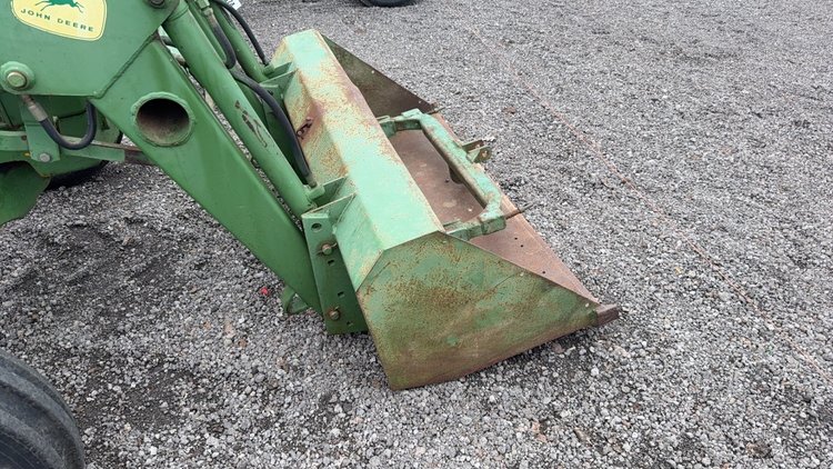 Image for JOHN DEERE 2020 TRACTOR