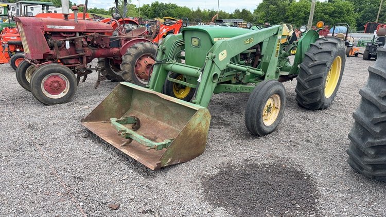 Image for JOHN DEERE 2020 TRACTOR