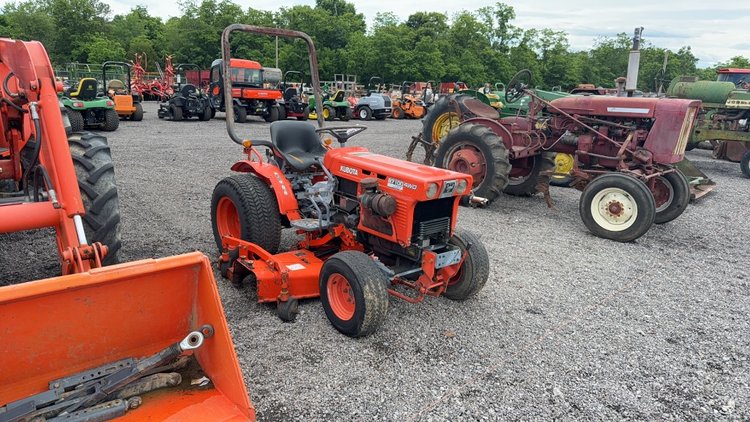 Image for KUBOTA B7100 TRACTOR