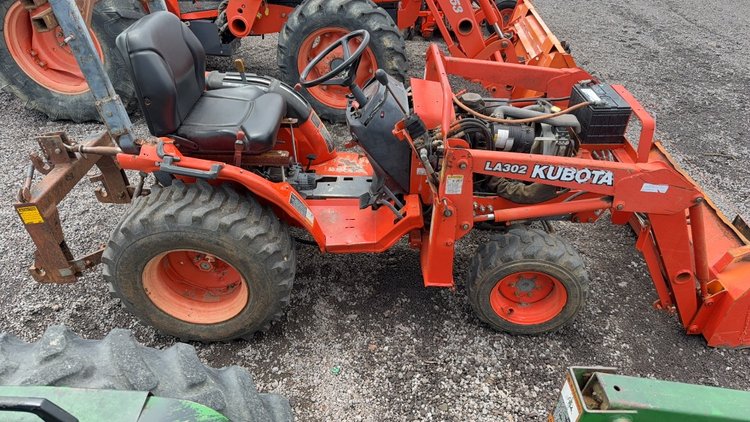 Image for KUBOTA B7500 TRACTOR