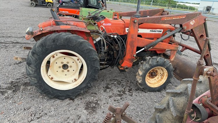 Image for YANMAR 276D TRACTOR