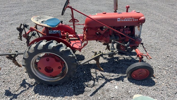 Image for FARMALL CUB TRACTOR