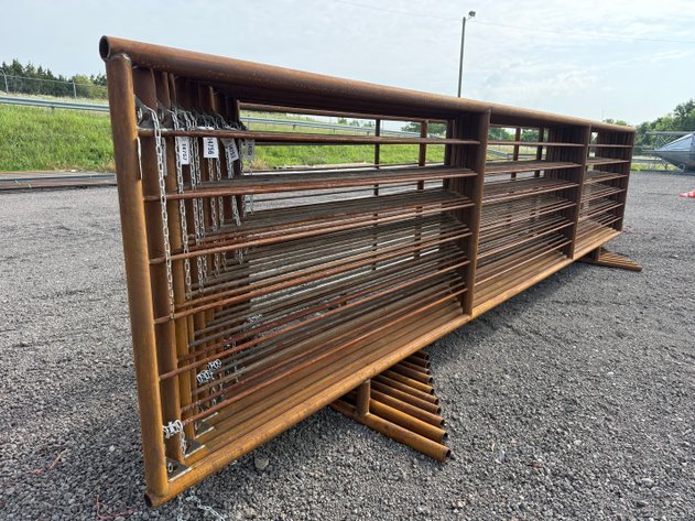 Image for 24' FREE STANDING PANEL