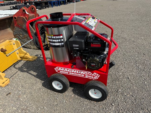 Image for MAGNUM 4000 SERIES HEATED PRESSURE WASHER