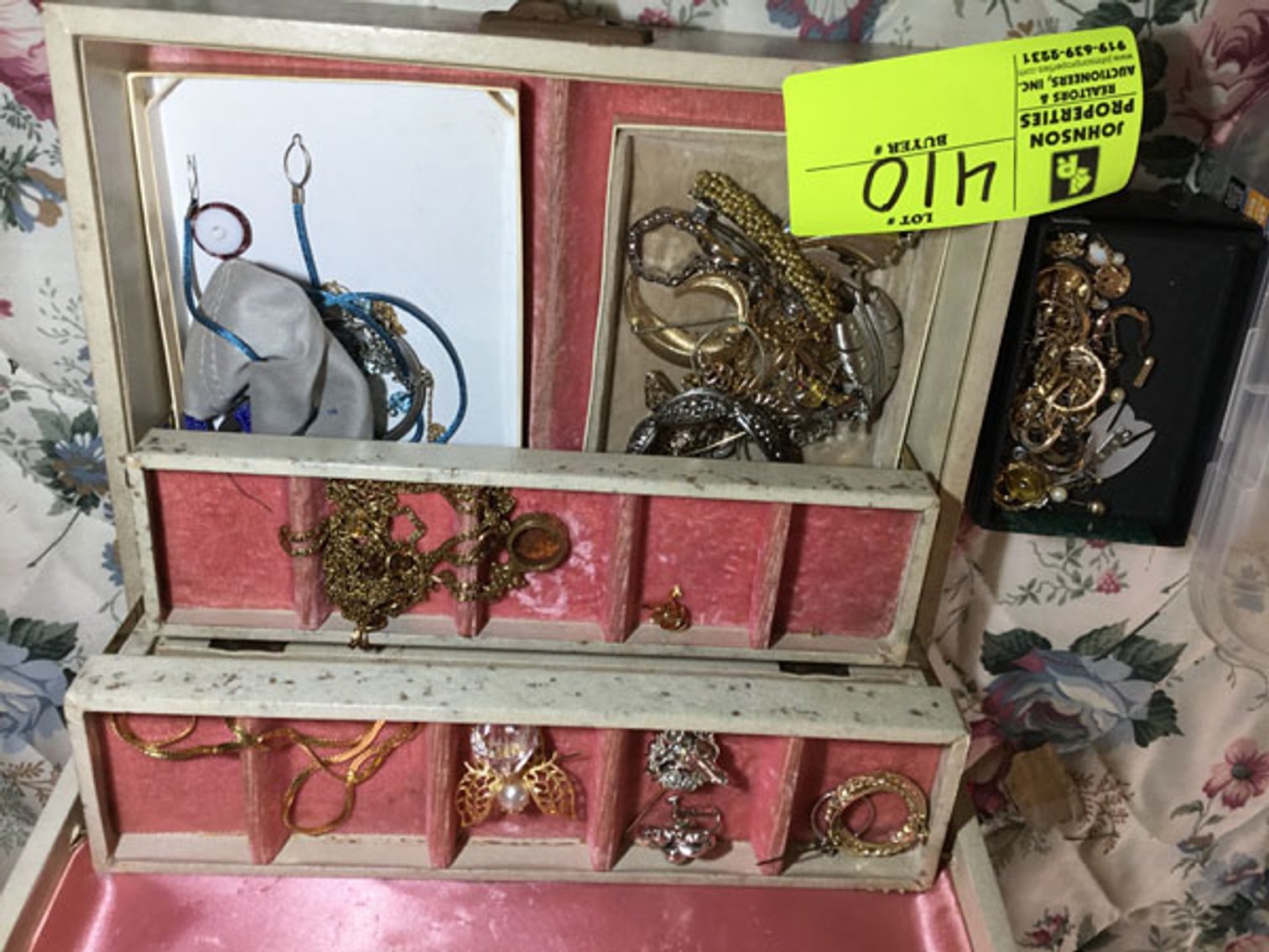 Image for Pikeville Personal Property Auction!