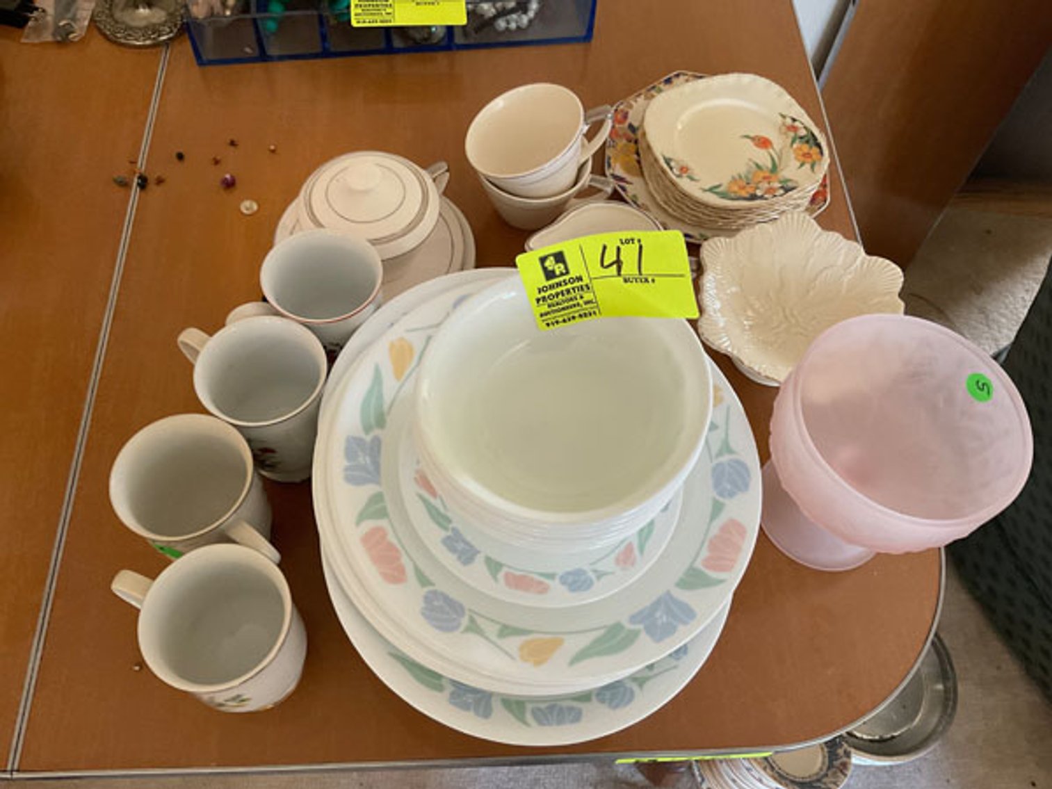 Image for Tomlinson Personal Property Online Only!