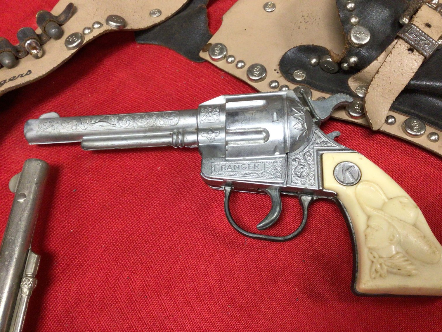 Image for Large Firearms and Memorabilia Auction