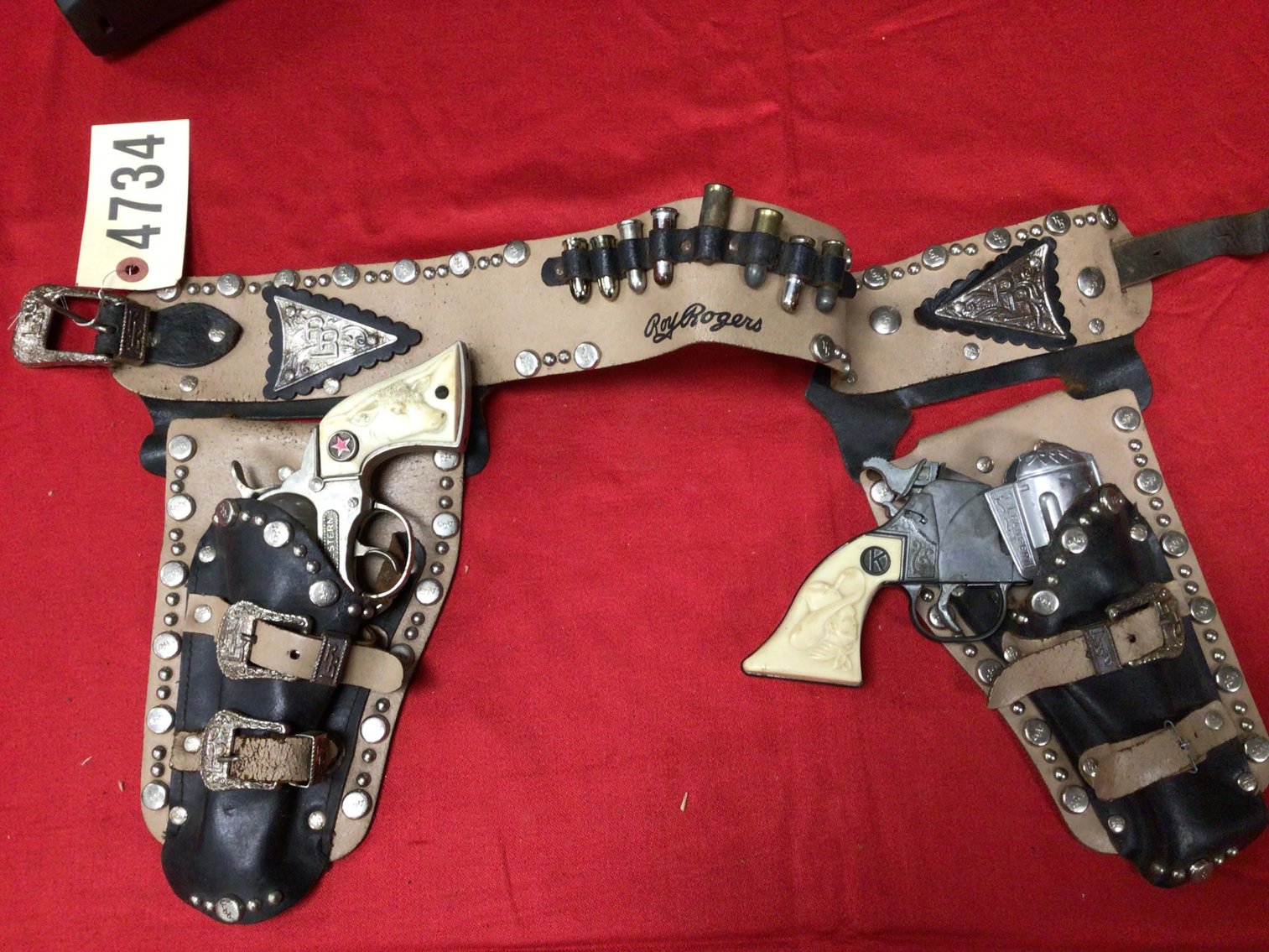 Image for Large Firearms and Memorabilia Auction