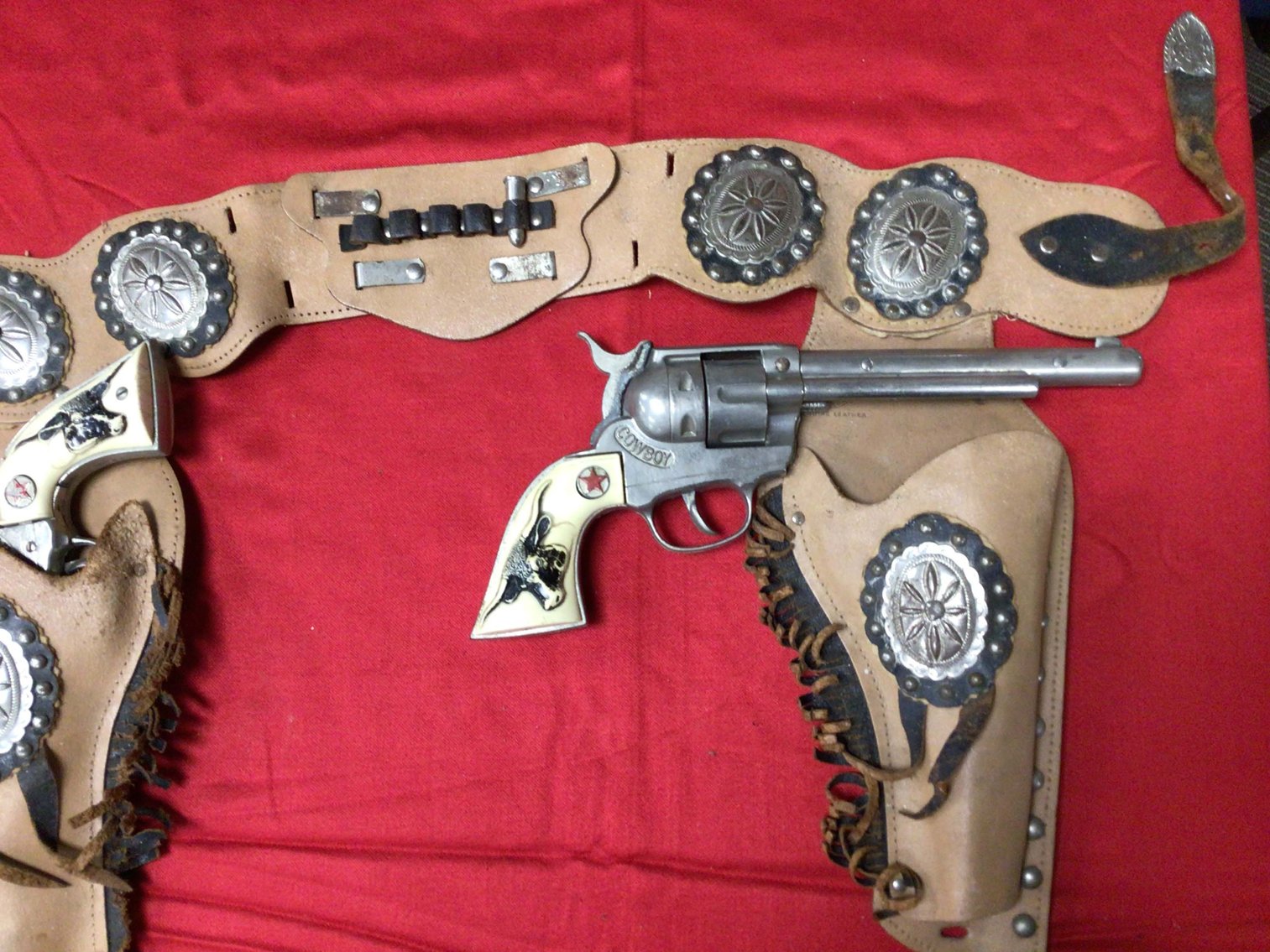 Image for Large Firearms and Memorabilia Auction