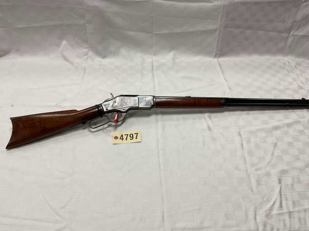 Image for Large Firearms and Memorabilia Auction