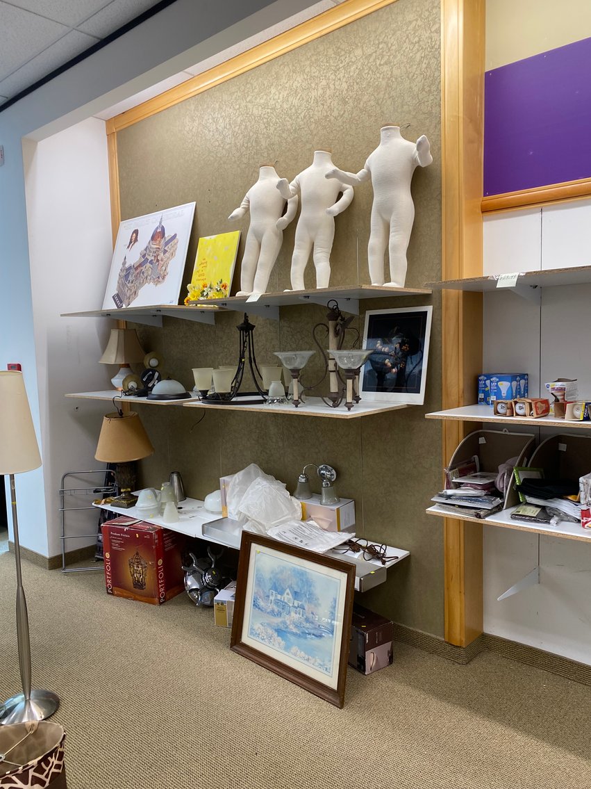 Image for Mama's House of Thrift Moving Auction!