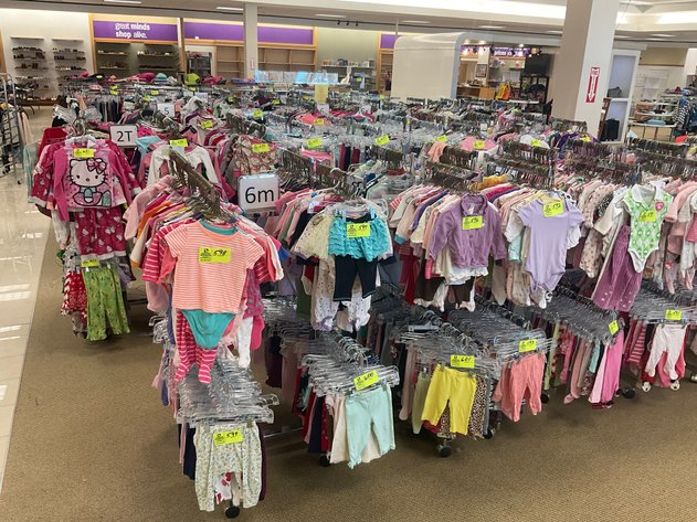 Image for Mama's House of Thrift LIVE Liquidation Auction