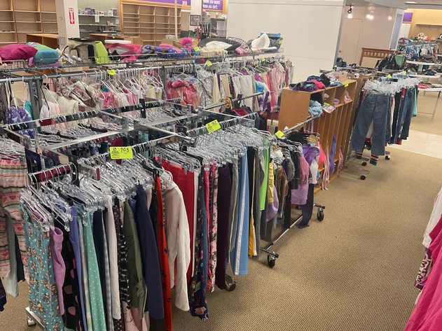 Image for Mama's House of Thrift LIVE Liquidation Auction