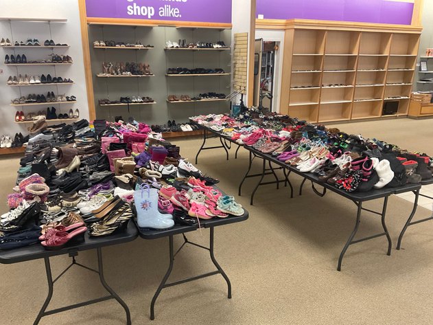 Image for Mama's House of Thrift LIVE Liquidation Auction