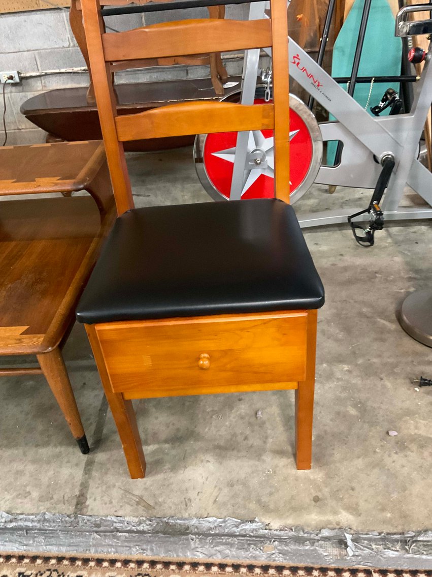 Image for New and Nearly New Thrift Shop Retirement Auction Events