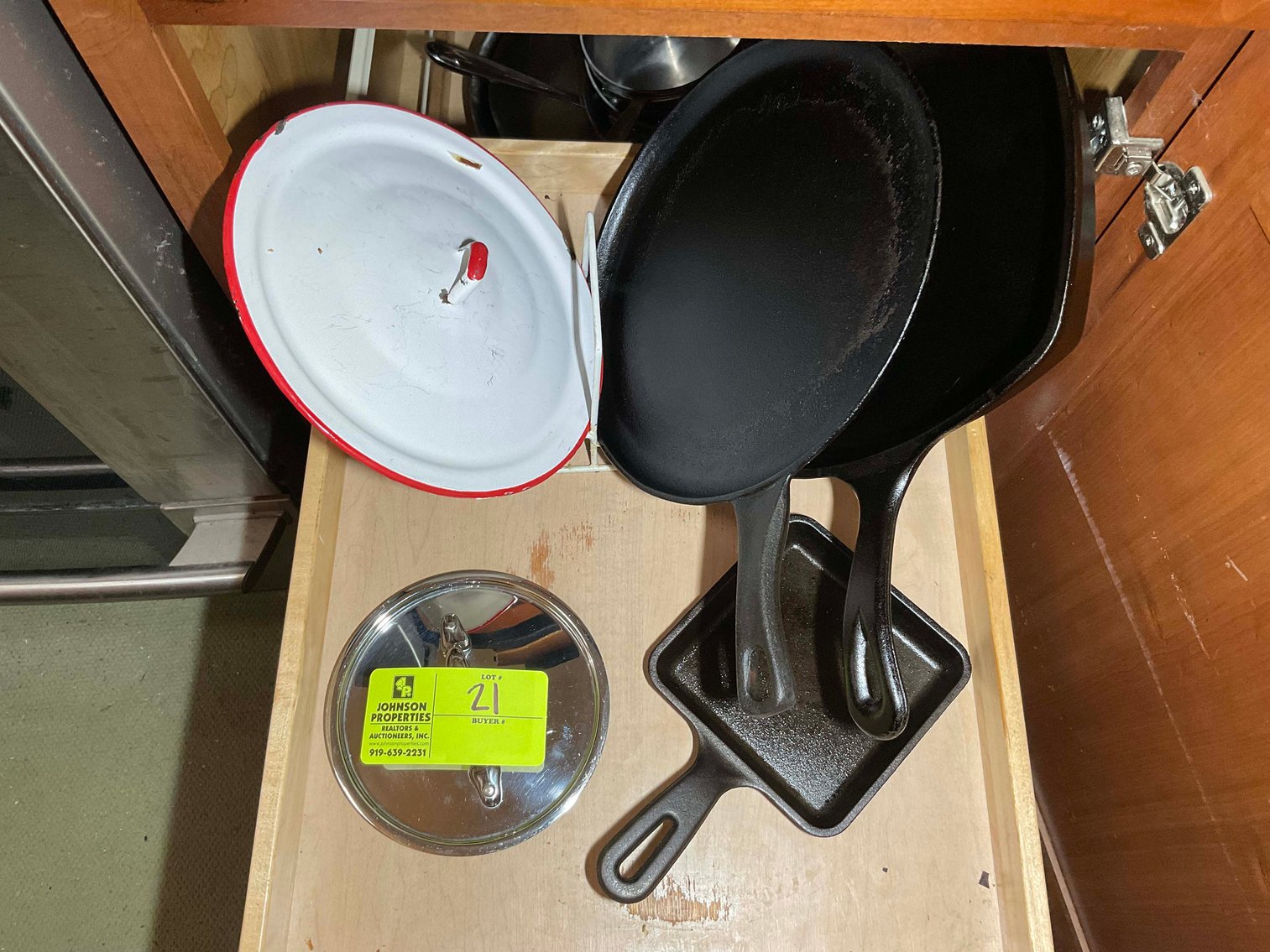 Image for Owners Relocating Personal Property Auction