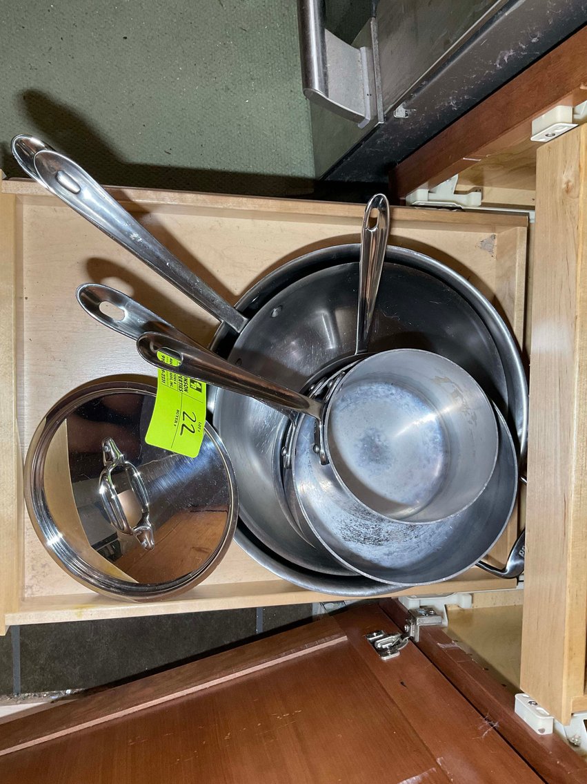 Image for Owners Relocating Personal Property Auction