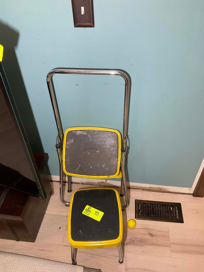 Image for Owners Relocating Personal Property Auction