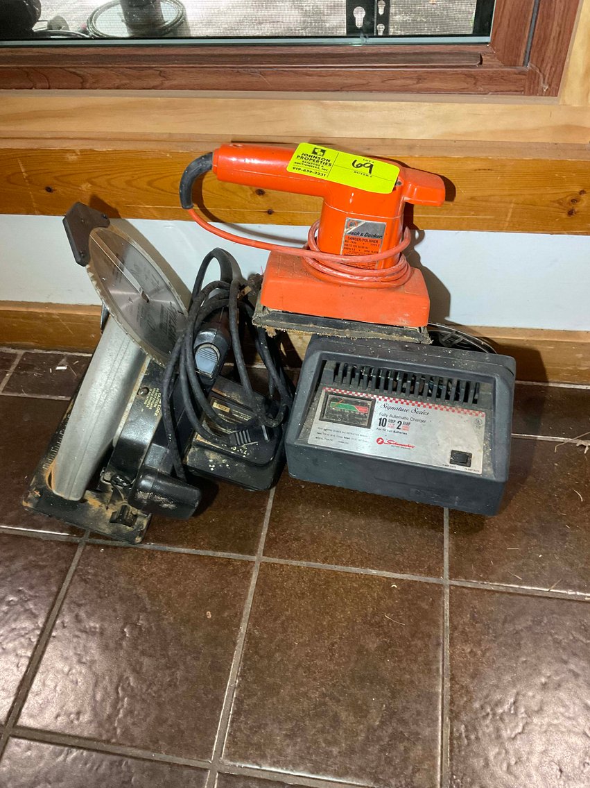 Image for Owners Relocating Personal Property Auction