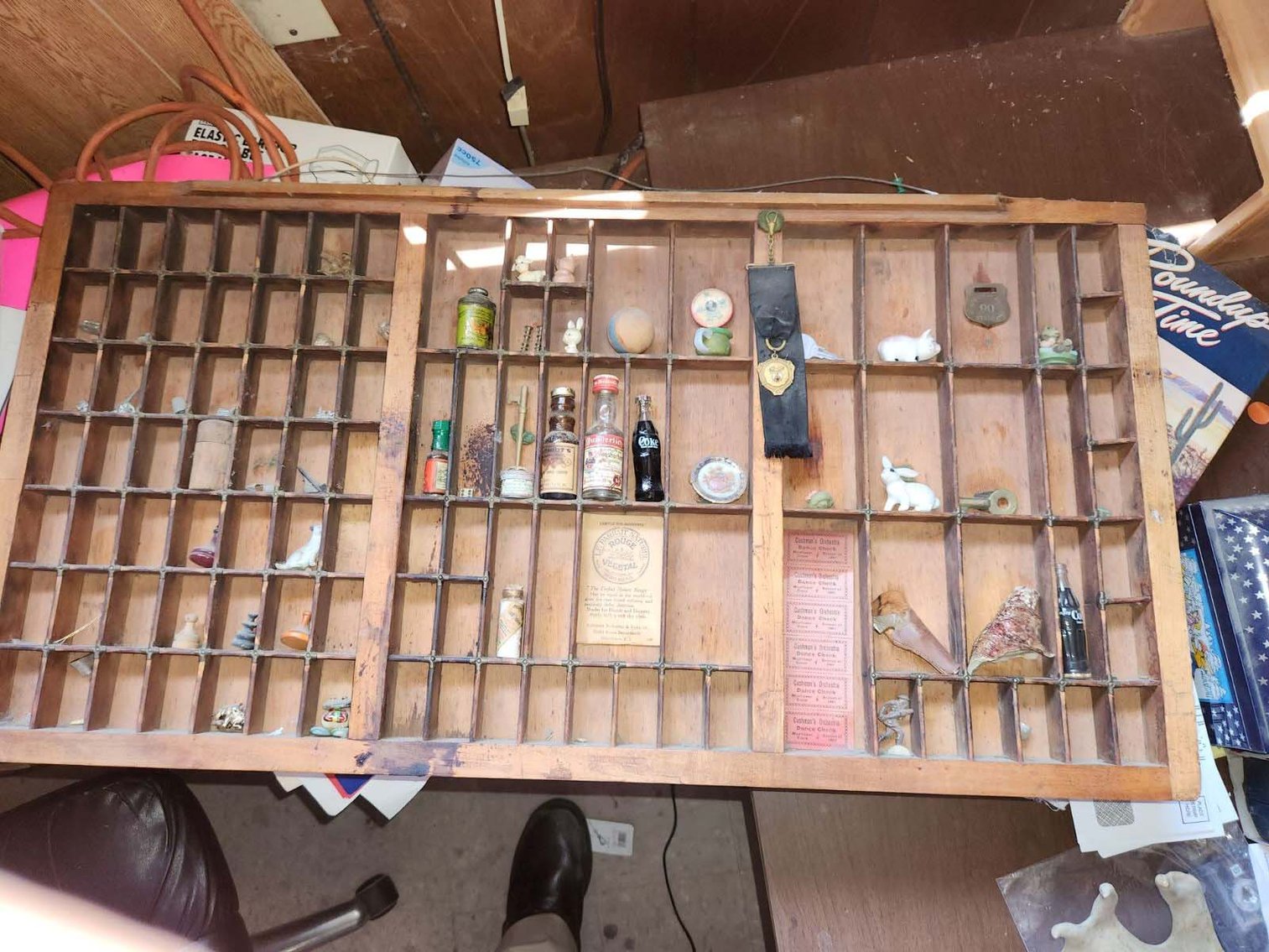 Image for New and Nearly New Thrift Shop Retirement Auction Events - LIVE AUCTION