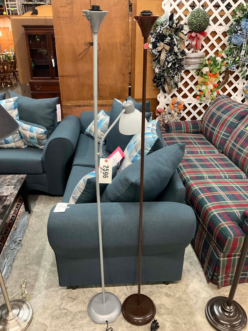 Image for New and Nearly New Thrift Shop Retirement Auction Events - LIVE AUCTION