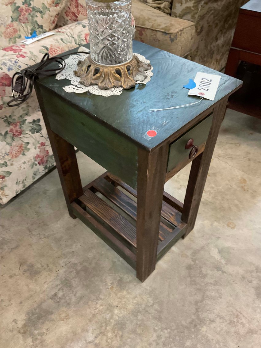 Image for New and Nearly New Thrift Shop Retirement Auction Events - LIVE AUCTION