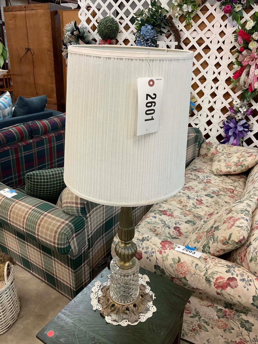 Image for New and Nearly New Thrift Shop Retirement Auction Events - LIVE AUCTION