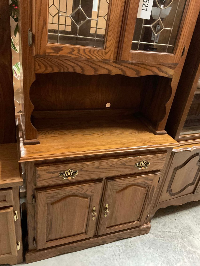 Image for New and Nearly New Thrift Shop Retirement Auction Events - LIVE AUCTION