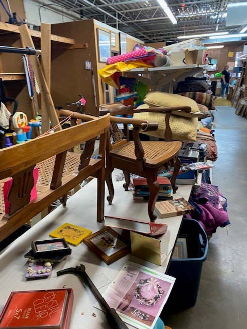 Image for Round 2: New and Nearly New Thrift Shop Retirement Auction Events - LIVE AUCTION