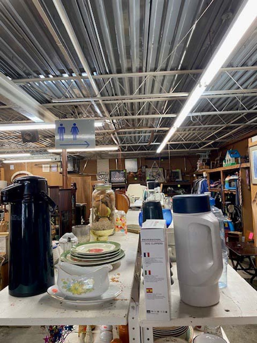 Image for Round 2: New and Nearly New Thrift Shop Retirement Auction Events - LIVE AUCTION