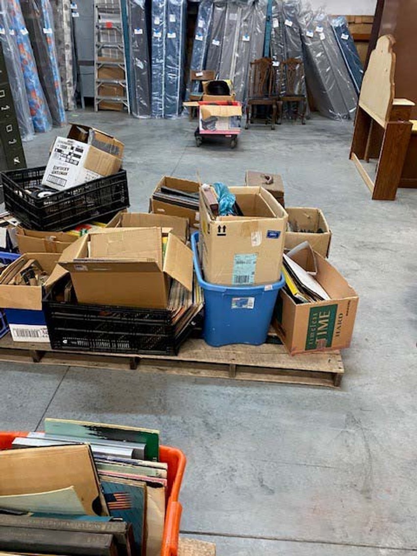 Image for Round 2: New and Nearly New Thrift Shop Retirement Auction Events - LIVE AUCTION