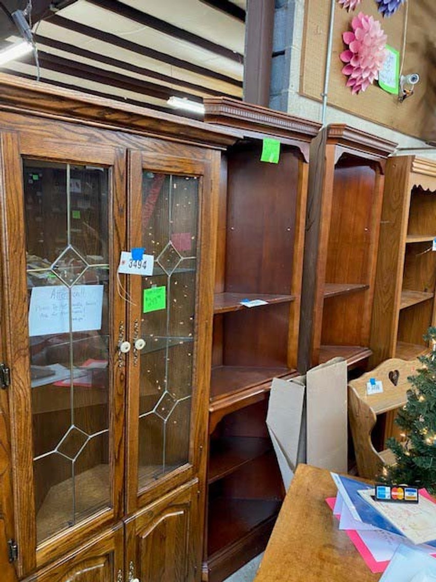 Image for Round 2: New and Nearly New Thrift Shop Retirement Auction Events - LIVE AUCTION