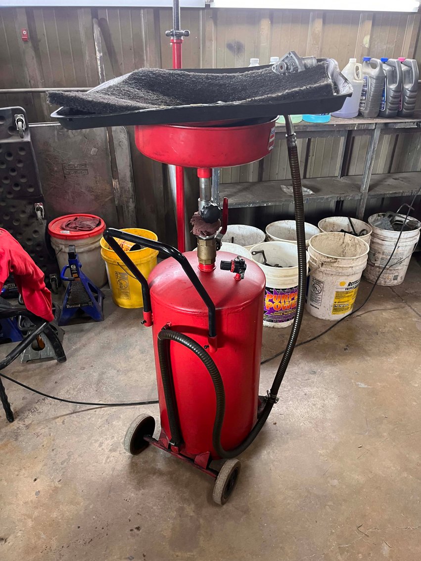 Image for Boyd's Automotive in Sanford Retirement Auction!