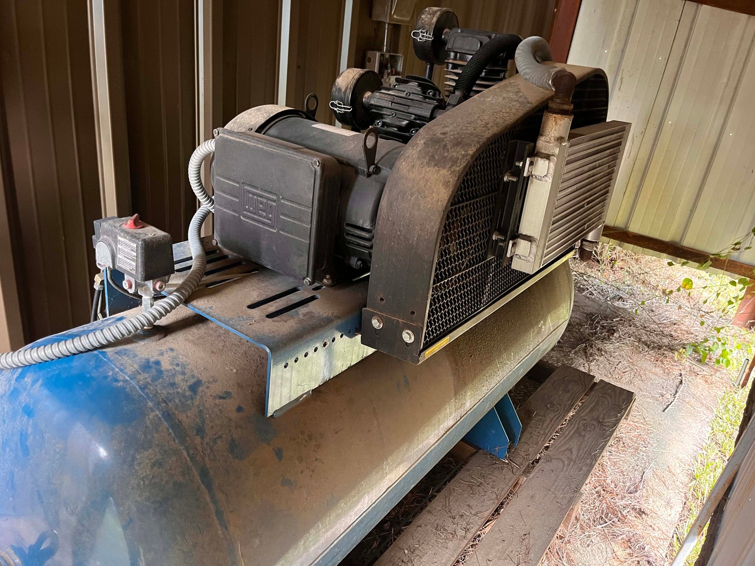 Image for Boyd's Automotive in Sanford Retirement Auction!