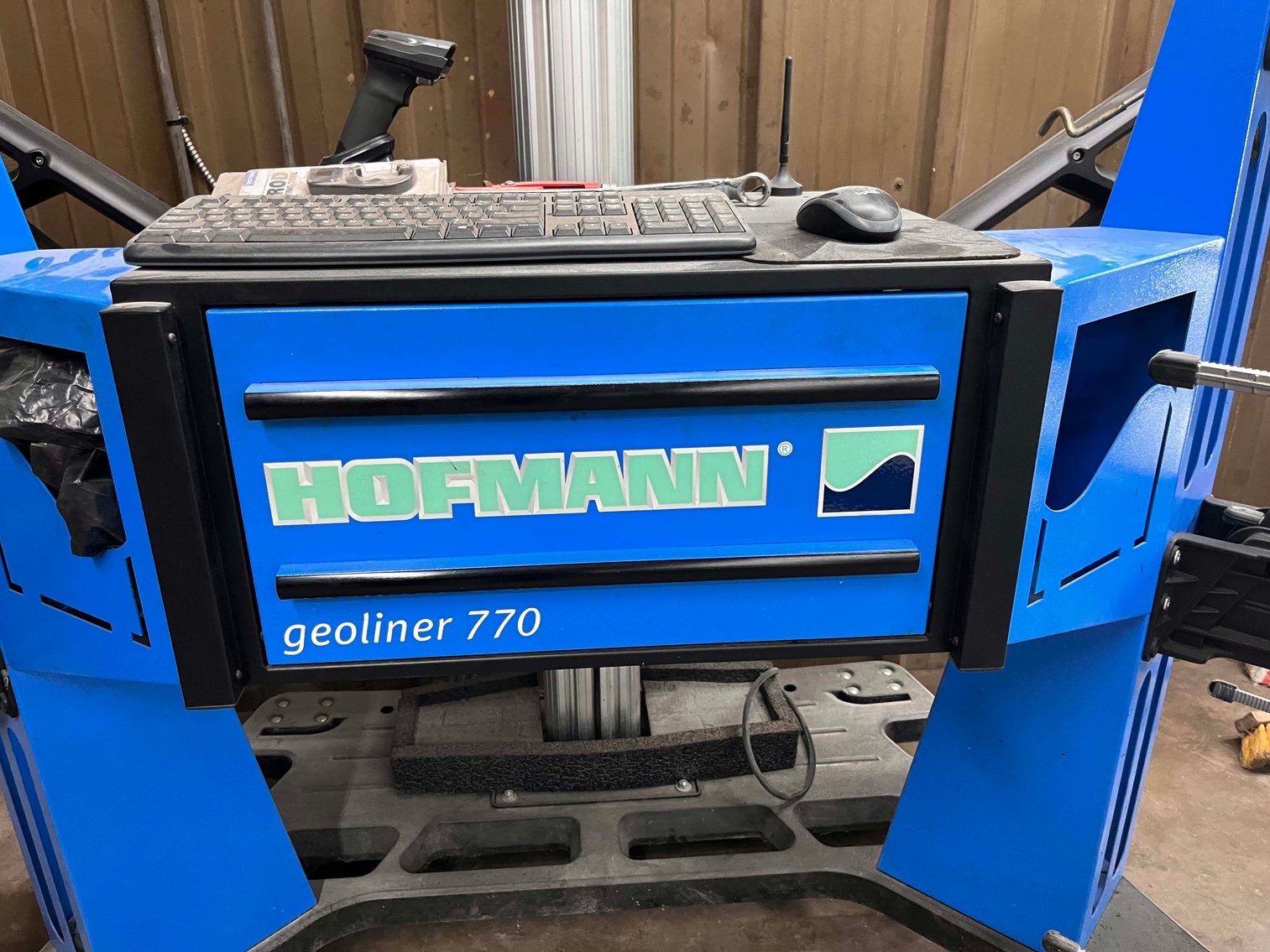 Image for Boyd's Automotive in Sanford Retirement Auction!