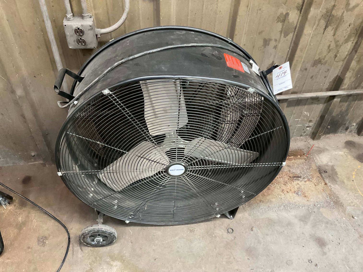 Image for Boyd's Automotive in Sanford Retirement Auction!