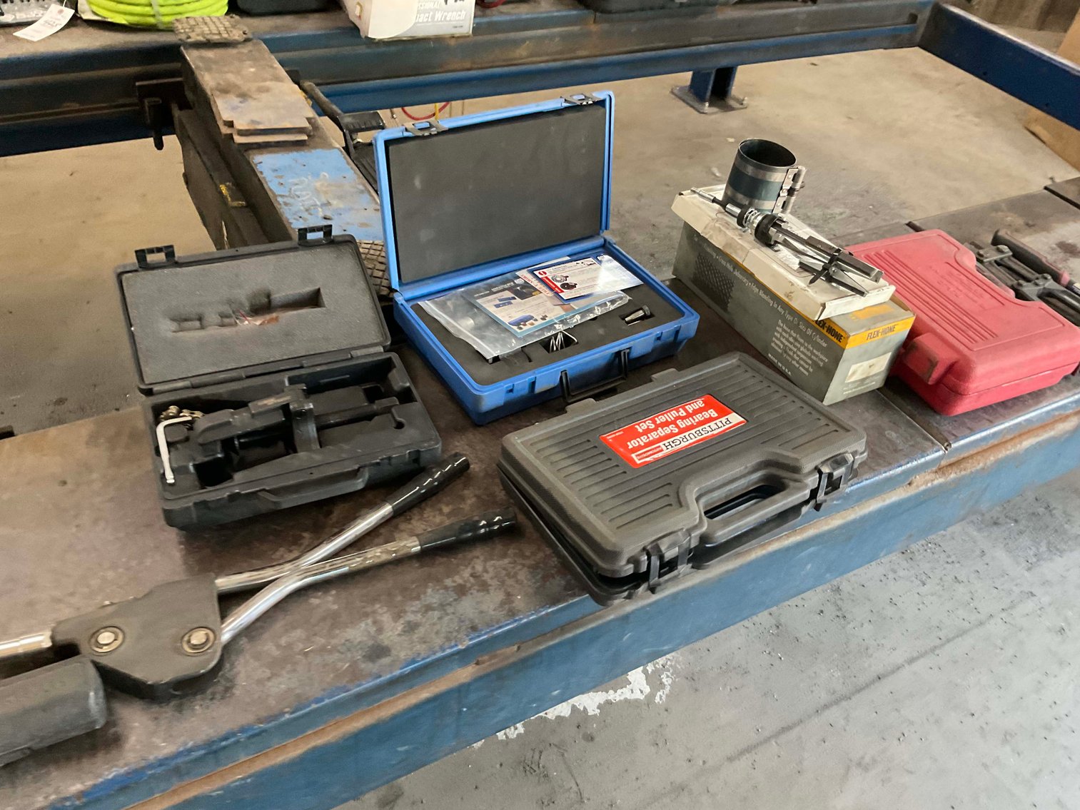 Image for Boyd's Automotive in Sanford Retirement Auction!