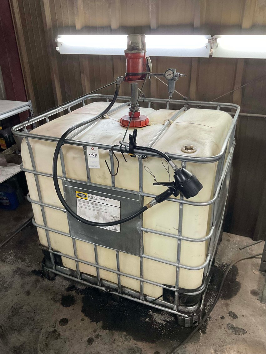 Image for Boyd's Automotive in Sanford Retirement Auction!