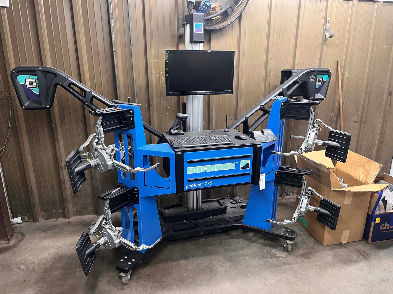 Image for Boyd's Automotive in Sanford Retirement Auction!