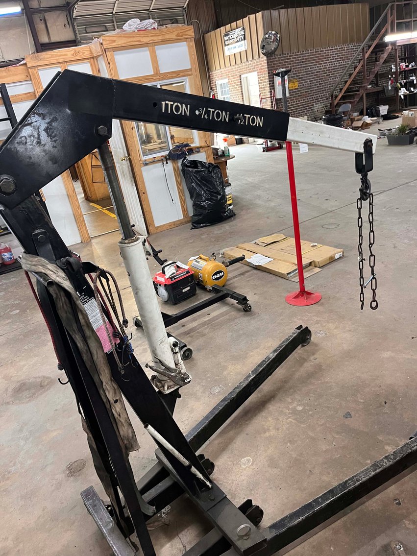 Image for Boyd's Automotive in Sanford Retirement Auction!