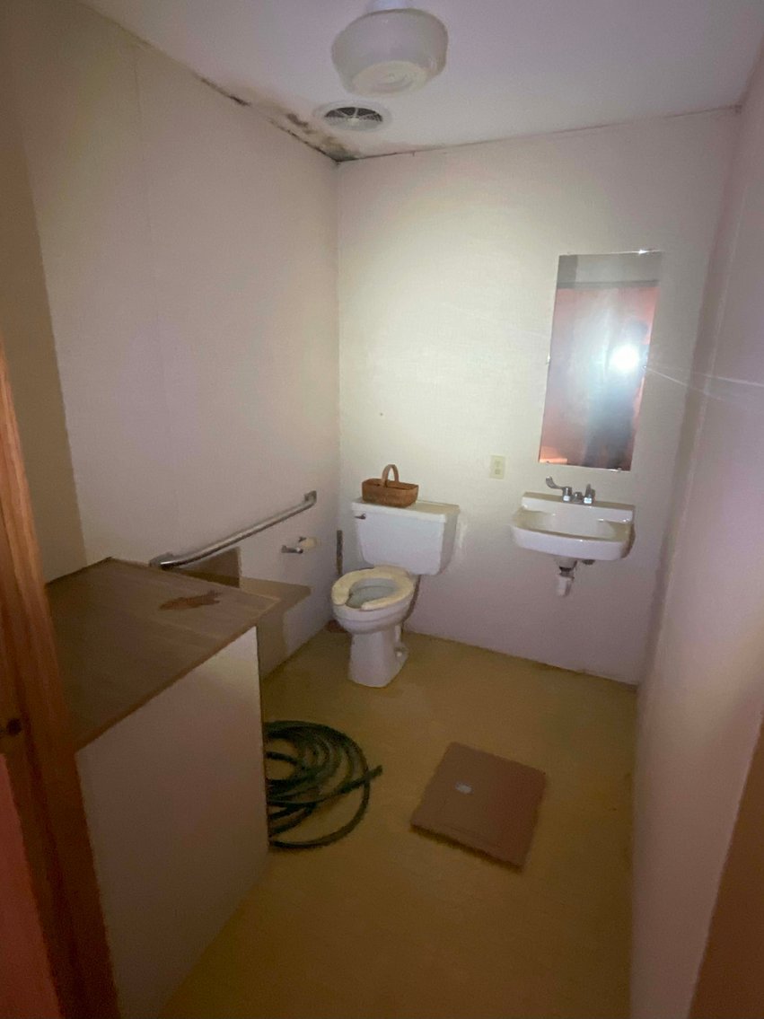 Image for Grading Company Auction Online / Live / Simulcast Event!