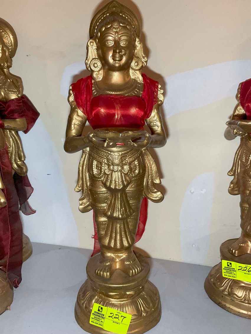 Image for Wedding Venue Provider and Decorator Auction Event!