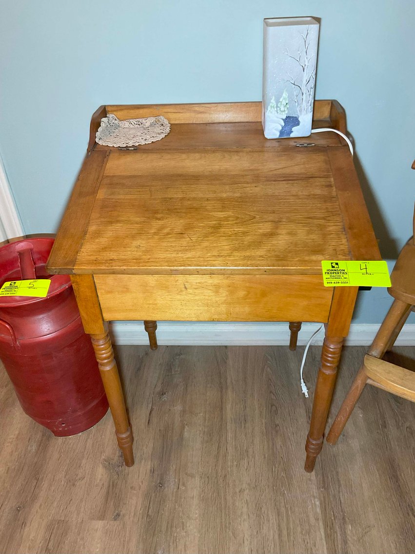 Image for Online Only Living Estate with Antiques! (Name withheld by request)