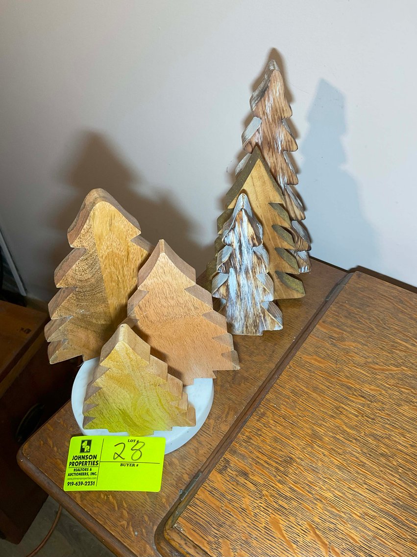 Image for Online Only Living Estate with Antiques! (Name withheld by request)