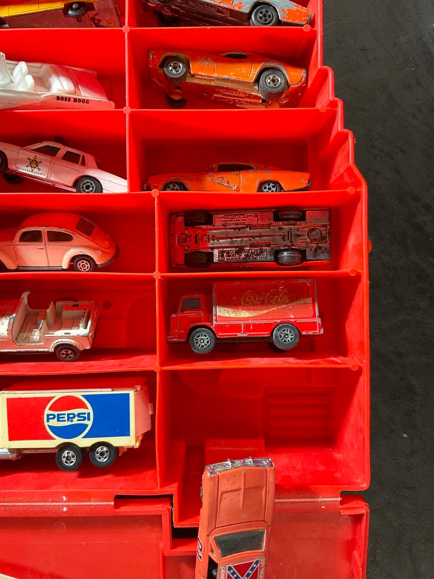 Image for Vintage Toys, Tractors, Petroliana Collectables and More!