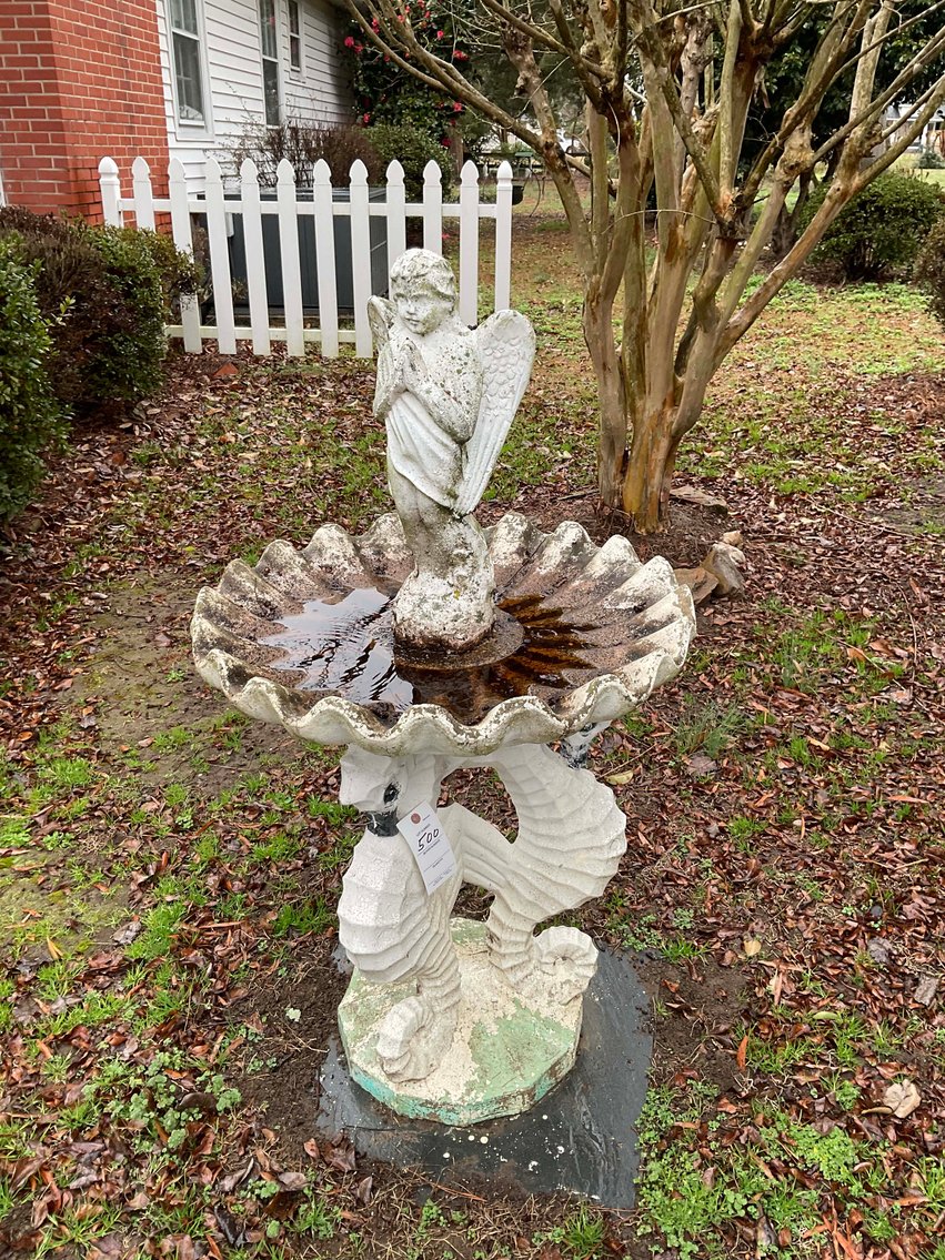 Image for Complete contents of a home in Erwin selling in an online absolute auction!